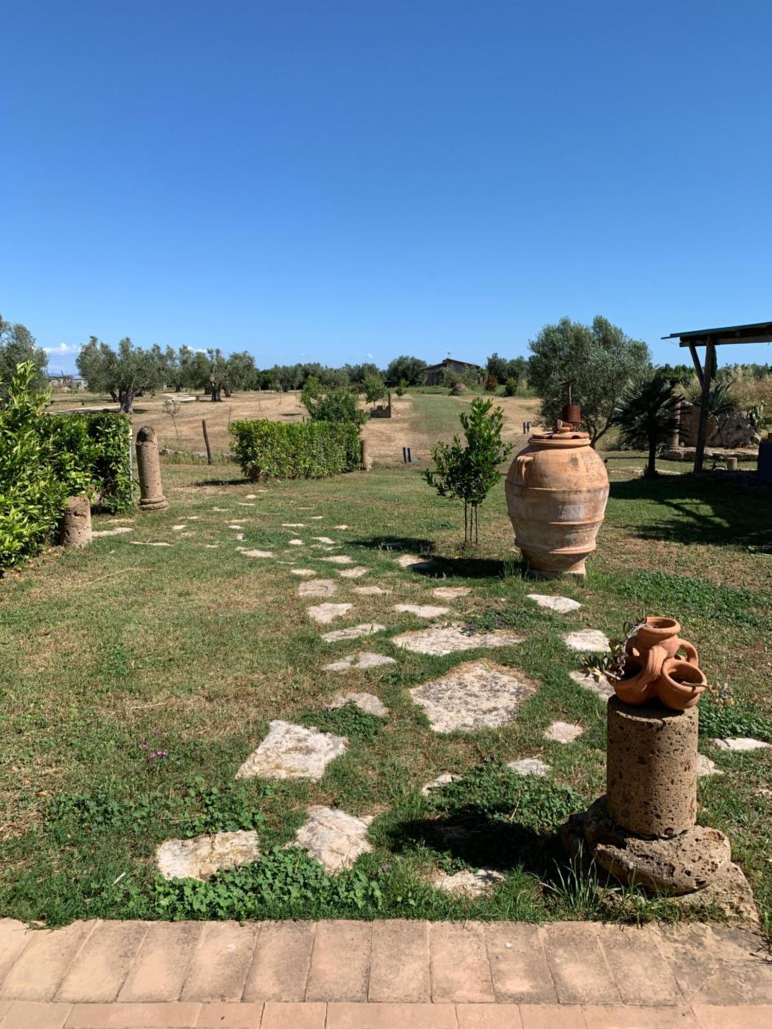 Resort Fonte Vulci Canino Eksteriør bilde